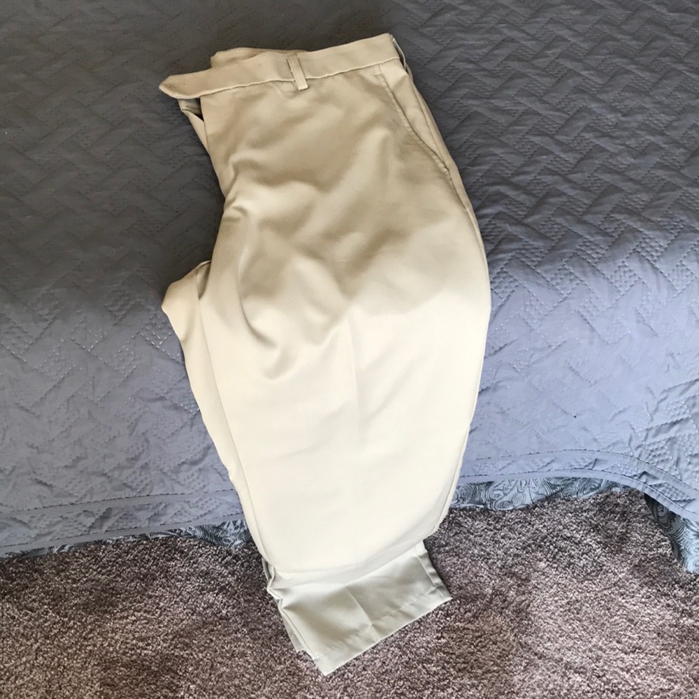 Izod golf pants